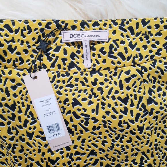 NWT BCBGeneration Printed Front Slit Midi Skirt Yellow/Black Animal Print Size 2 - Picture 7 of 9